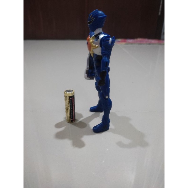 figure power rangers jungle fury wolf biru