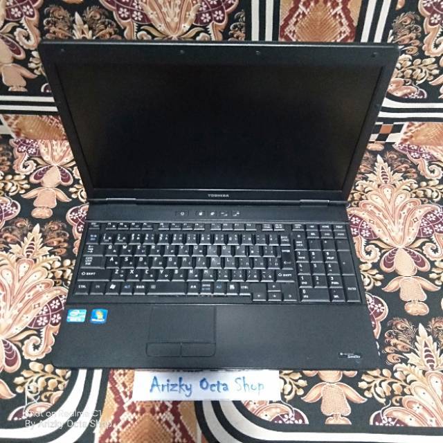 Laptop Toshiba Dynabook Intel Core i5  4GB 320GB DVD Lcd 15.3&quot; super murah BERKUALITAS