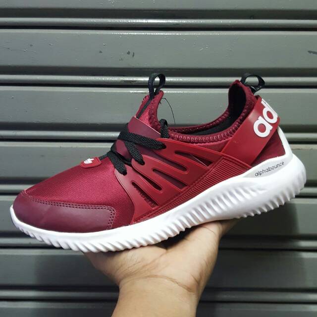 Adidas alphabounce
