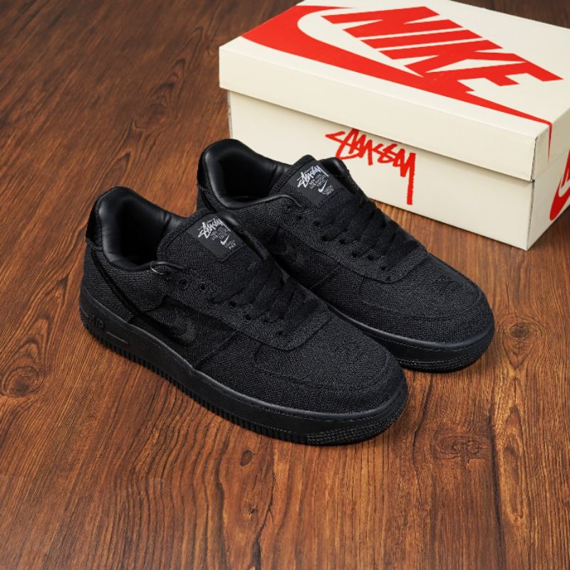 Sepatu Sneaker Stussy x Nike Air Force 1 Black 100% BNIB