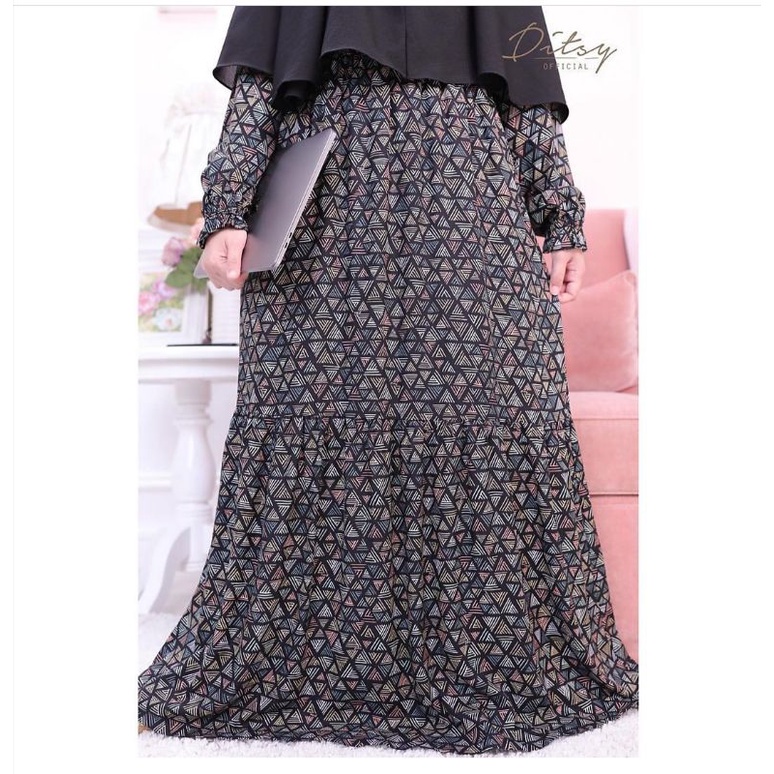 TRIANGLE JETBLACK SIZE M