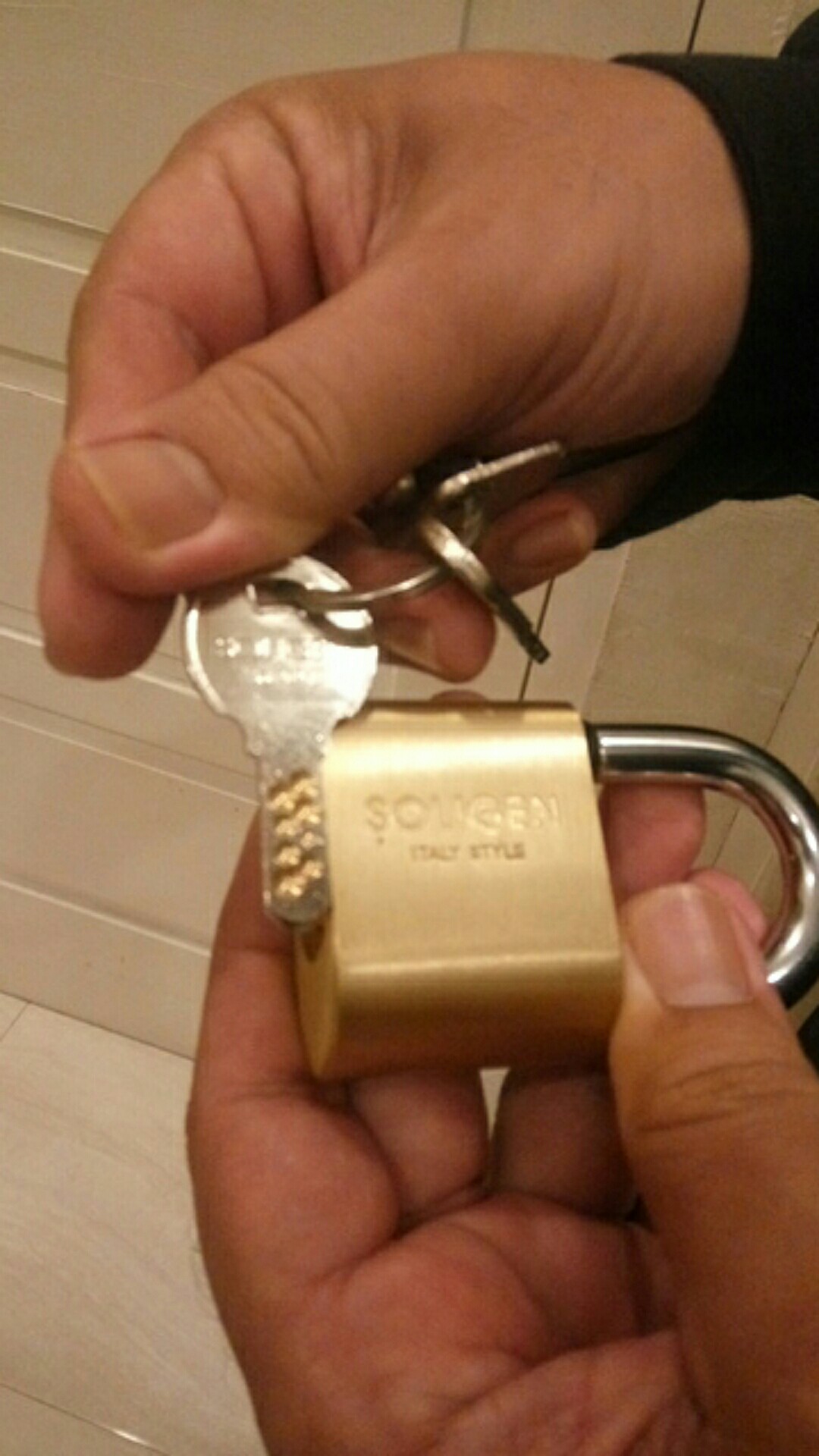 Gembok Soligen Per 50 Mm Pendek Kuningan Computer Key