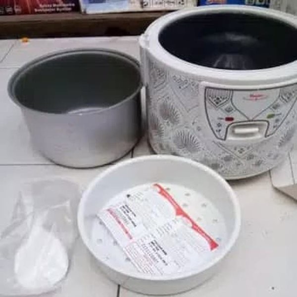 Magic Cooker Rice Cooker Penanak Nasi Maspion MRJ-1838 MRJ1838