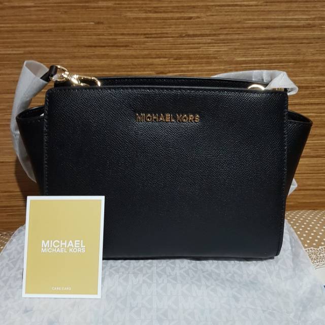 michael kors black leather crossbody