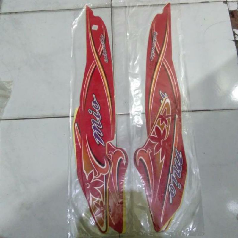 STRIPING YAMAHA MIO SPORTY BUNGA 2006 MERAH
