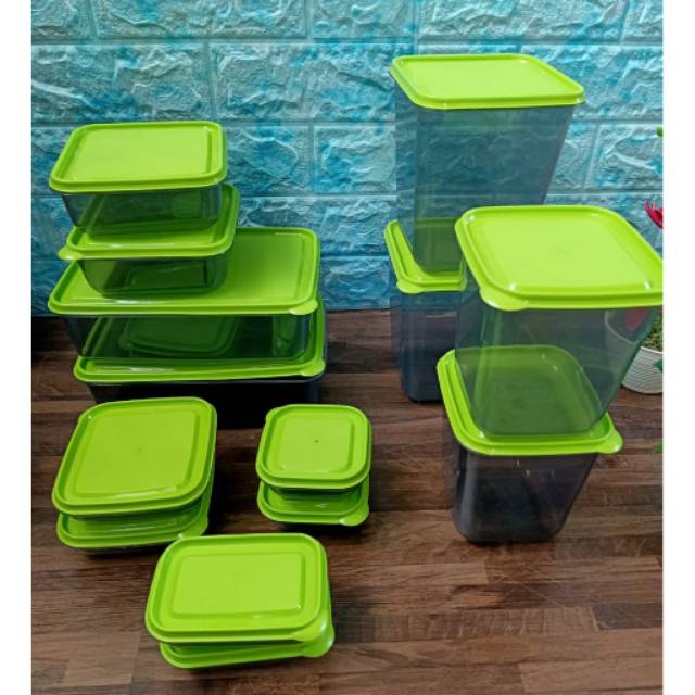 

Wadah Serbaguna Otaru Smoke isi 14 WAJIB ORDER BUBBLE / KARDUS !