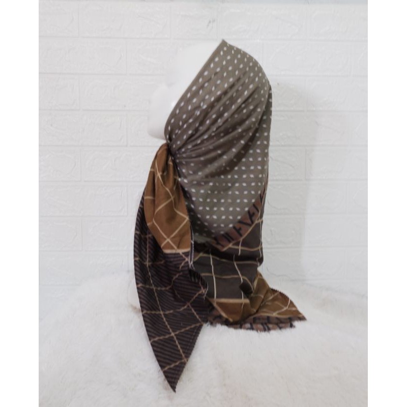 KEURUDUNG HIJAB SEGI EMPAT KH LASER CUT MOTIF W132