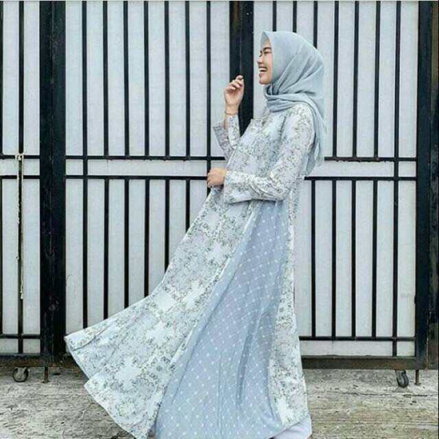 New Lingling dress Blue Ria Miranda size S