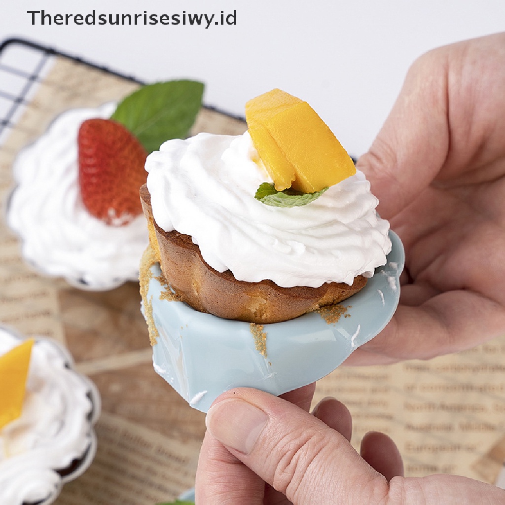 # Alat Rumah Tangga # Cetakan Cupcake / Muffin Bahan Silikon Reusable