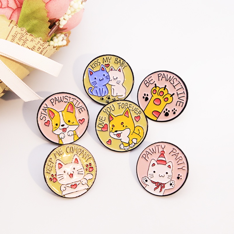 Bros Pin Enamel Bentuk Kartun Hewan Kucing Bulat Untuk Hadiah Anak