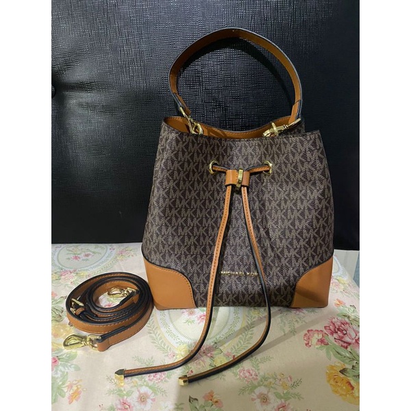 Tas wanita import kulit MK