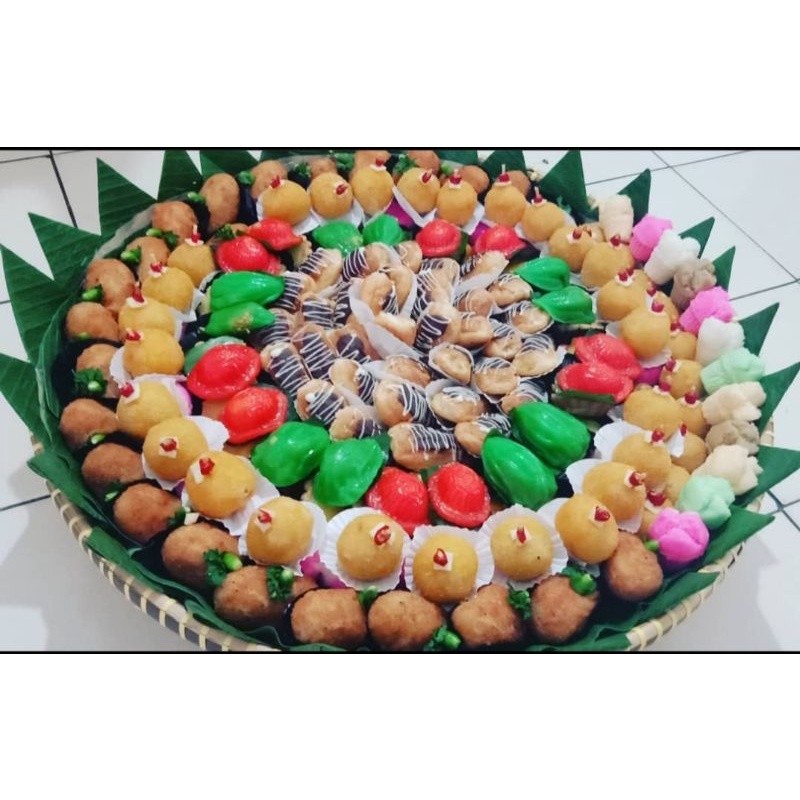 

Kue Tampah Custom Pelangi Termurah Halal