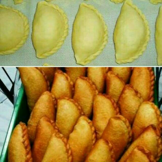 

PANADA Ikan / makanan Instan / cemilan murah / Panada Manado