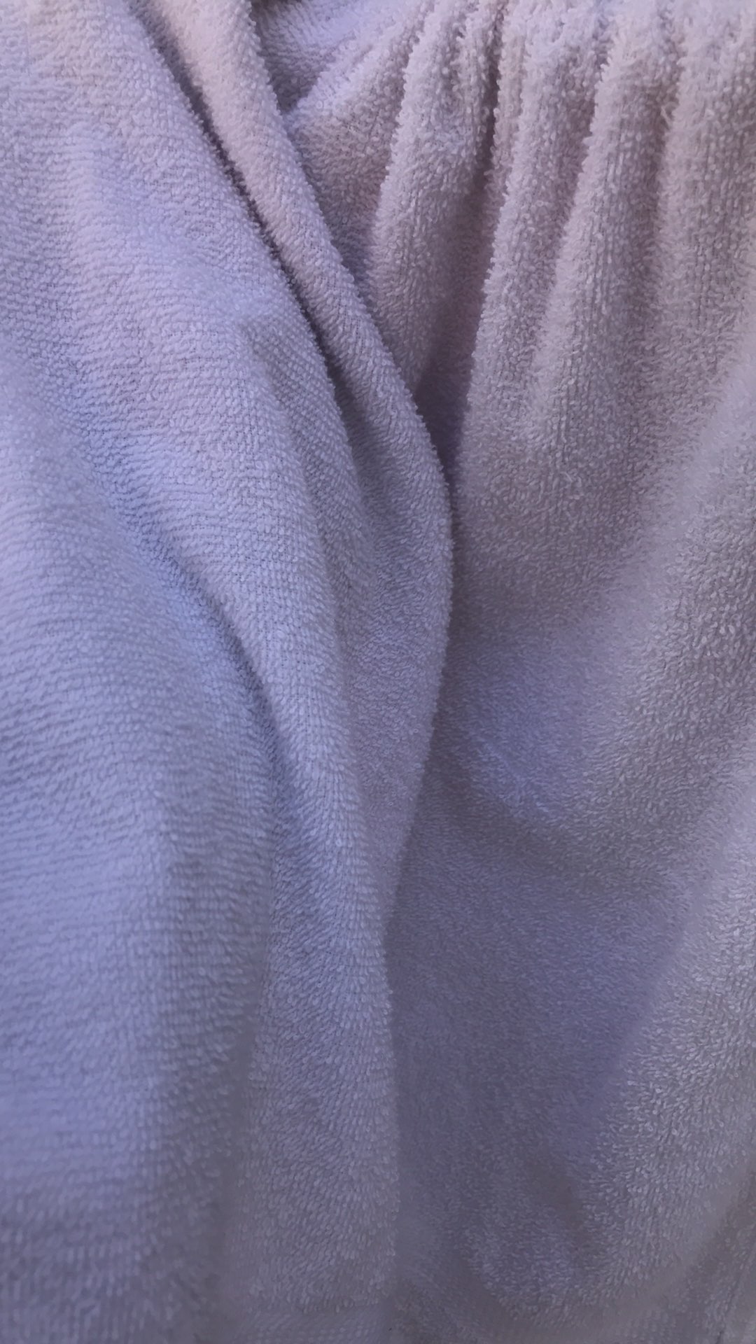 Raishacollection Handuk Mutia Tanggung Warna Putih Uk. 50x100 Cm