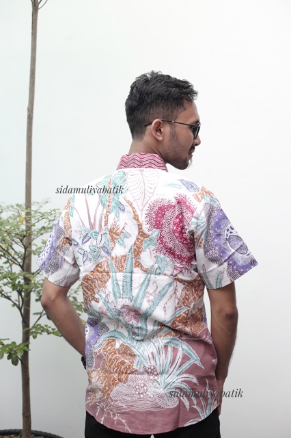 Sidamuliya Batik Tulis Kemeja Pria Slimfit Premium Prabangkara Lengan Pendek