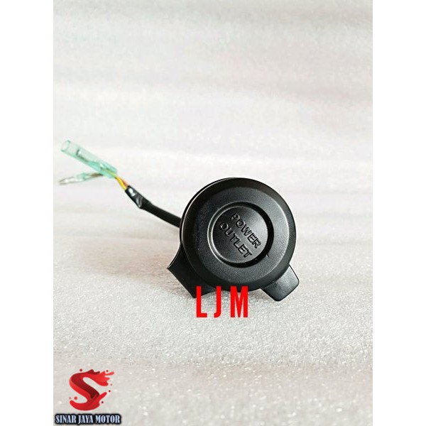 Power outlet - casan hp ori new ninja 250 - versys 250 bisa untuk rubahan motor mobil