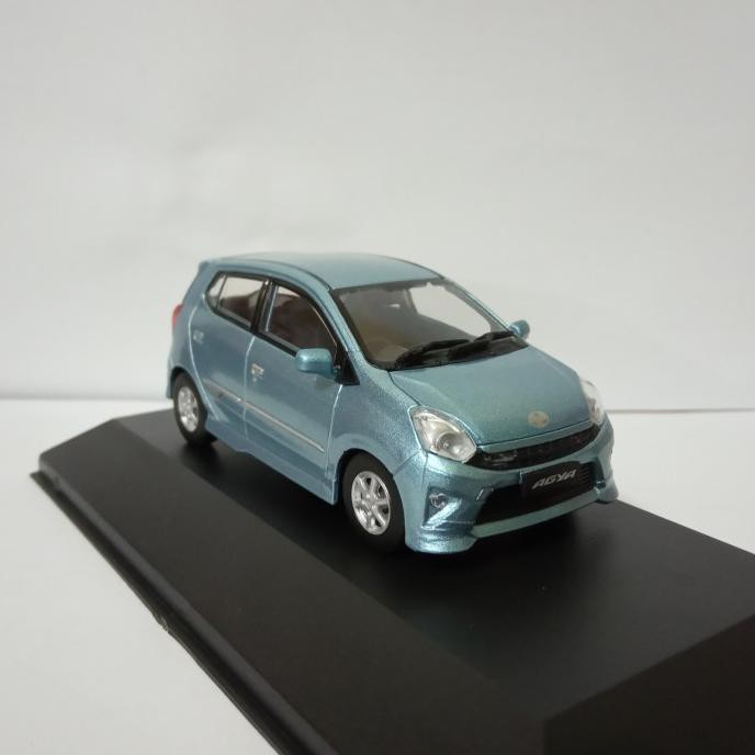 maddox - Diecast Toyota Agya blue Auto 2000 miniatur mobil 1:43 harga murah