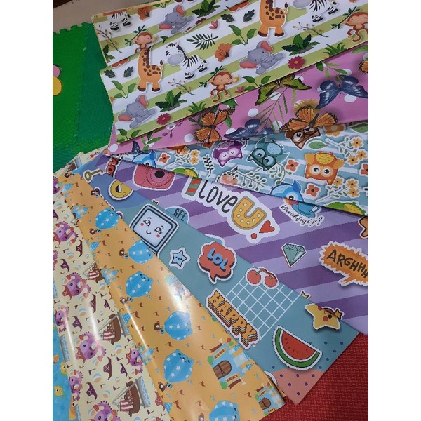 

F and X Kertas Kado