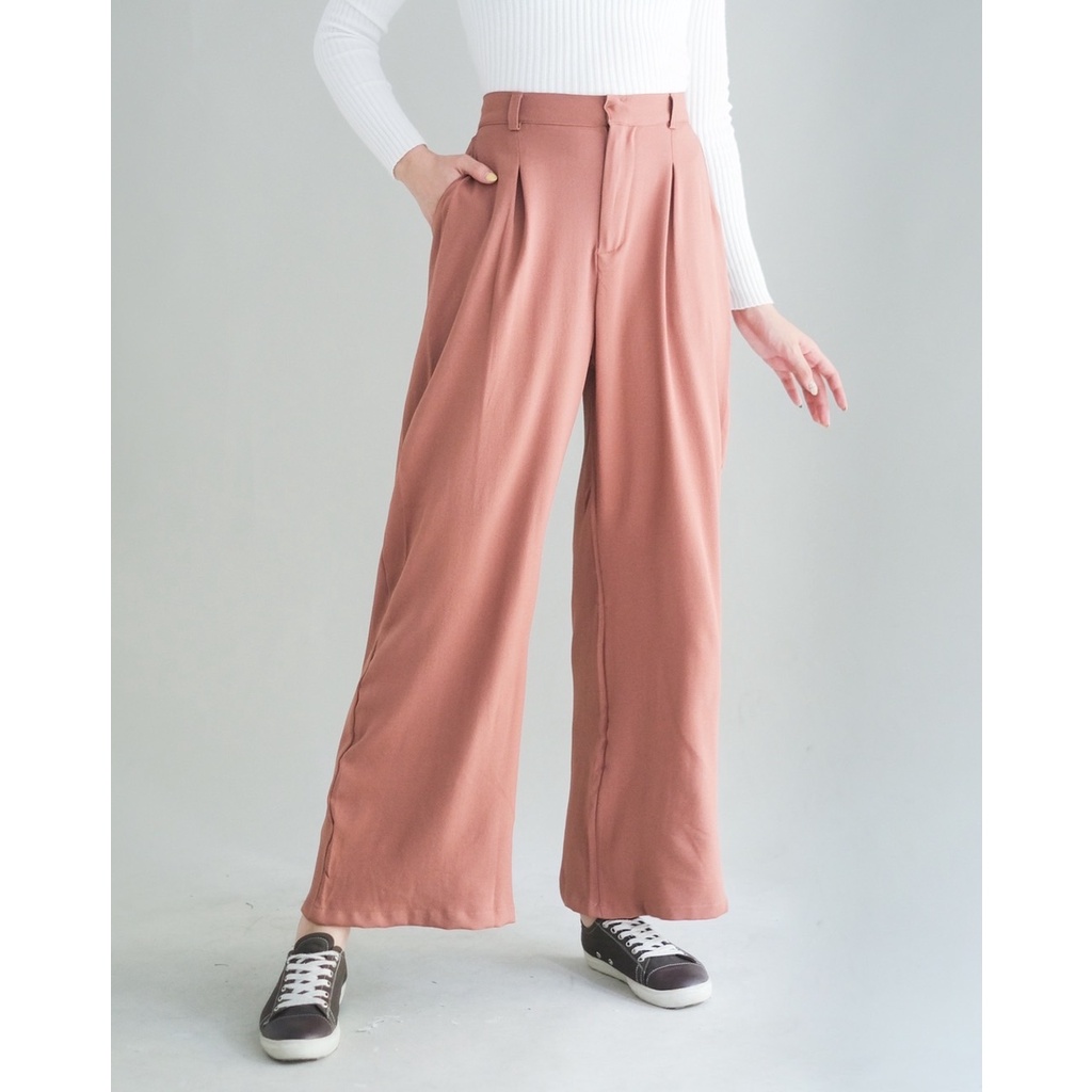 Myrubylicious EZVA CULLOTE PANTS KODE G617