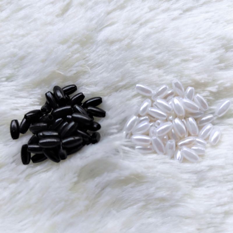 Bahan DIY Kalung Gelang Gantungan Kunci 15gr Mote Padi warna Hitam dan Putih