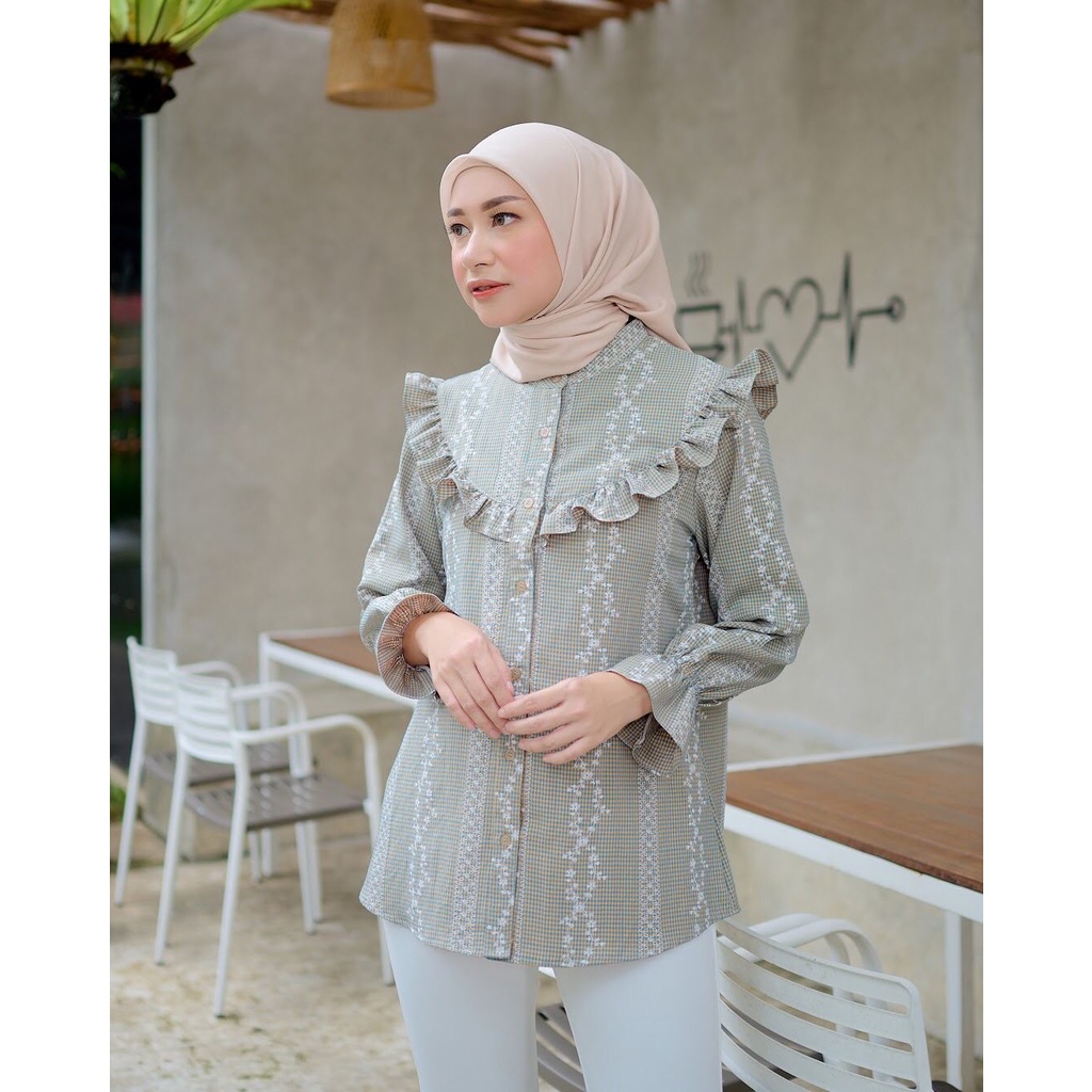 LESSIE BLOUSE