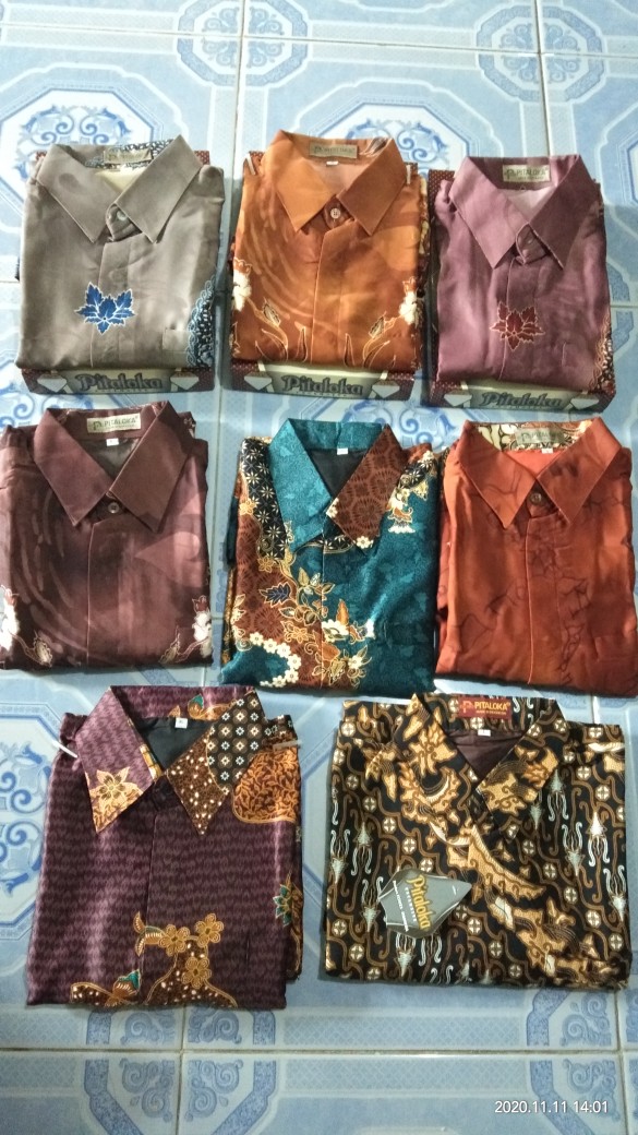 Kemeja Batik Semi Sutra Kreep Puring Istimewa Bahu Pakai Busa Kemasan Kardus Loyality