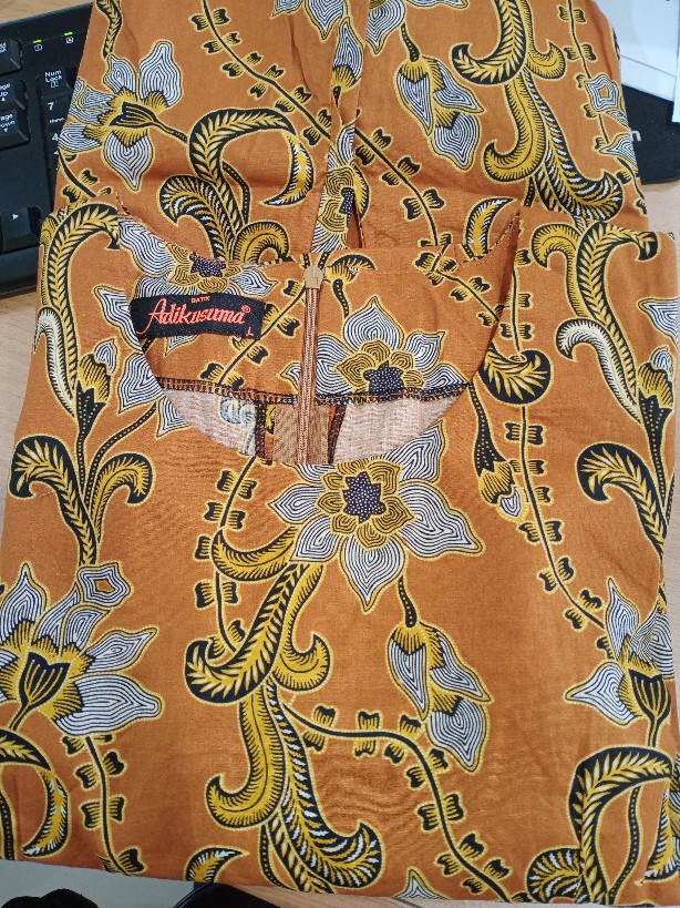 Adikusuma - Blouse Wanita Batik Bunga Lily