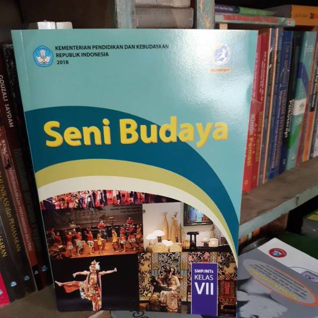 

Seni budaya kelas 7 revisi 2018
