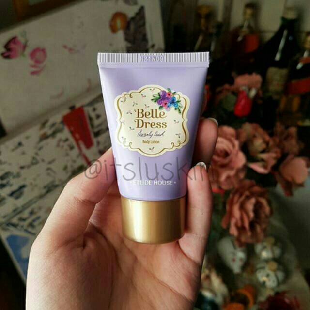 Etude house belle dress lovely look body lotion