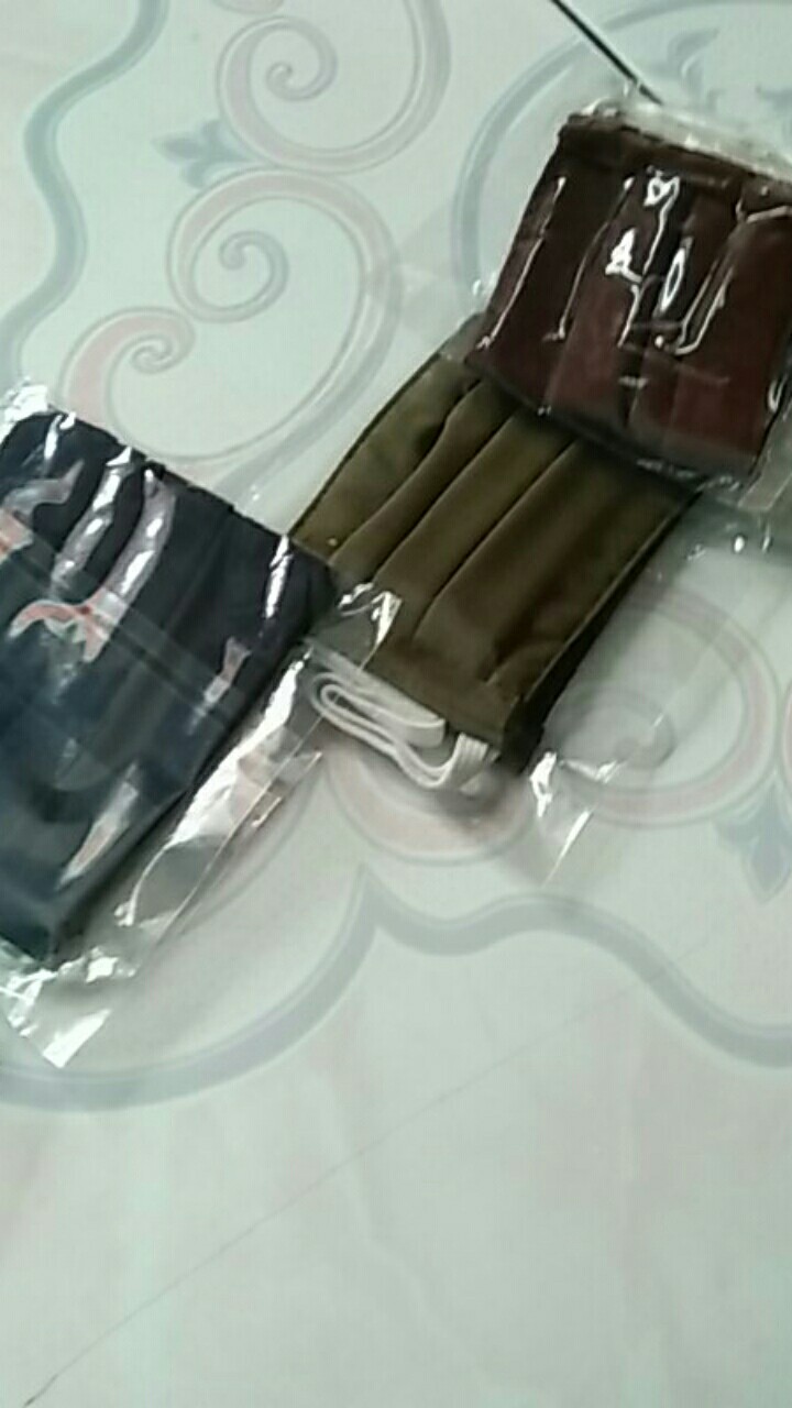 Masker Earlop Kain 2 Lapis