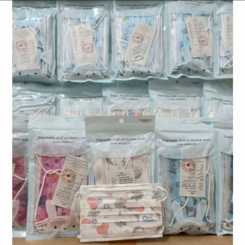 Masker Hijab anak 3 Ply yang dirancang khusus anak dengan model BTS BT21