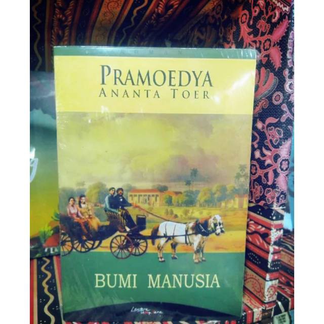 Jual Novel roman bumi manusia by pramoedya Indonesia