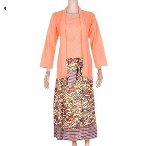 Setelan RNB Kebaya Embos Kutubaru + Rok Batik Mega