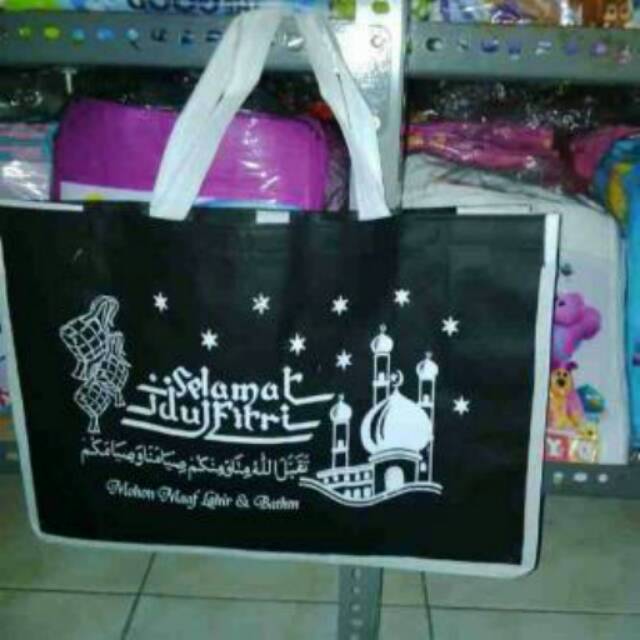 

Goodie bag parcel lebaran