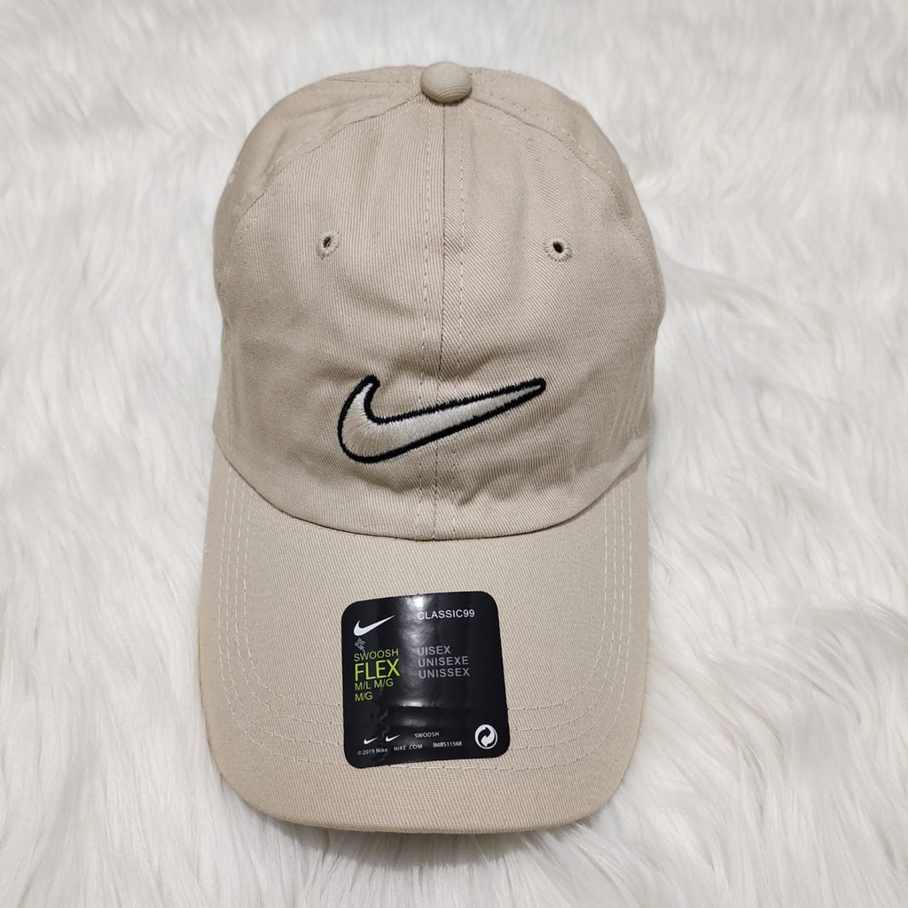 G-798 Topi Nike Strip Vintage Nude