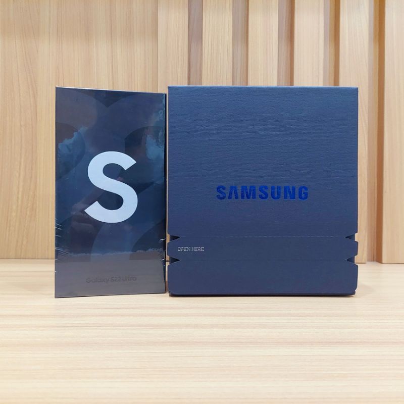 Samsung Galaxy S22 Ultra 256GB BNIB Resmi White