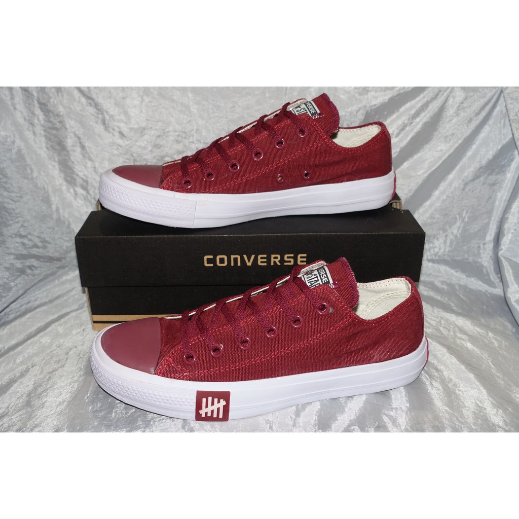 Sepatu Sneakers Converse All Star Chuck Taylor X Undefeated low CT 2 pabrikan dijamin awet 37 s/d 43