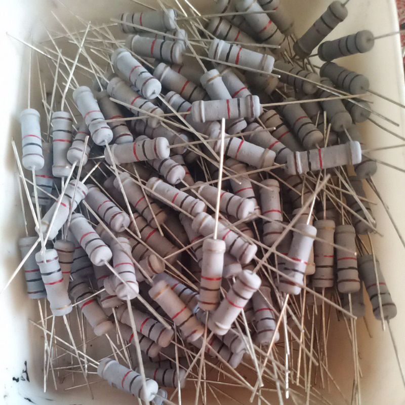 Resistor. 2watt isi 200