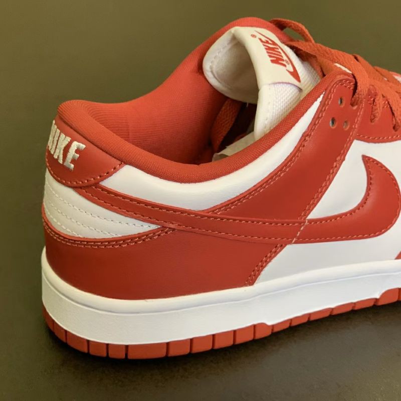 white red dunk low