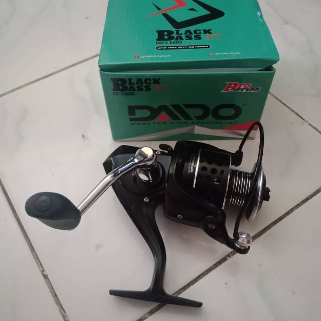REEL DAIDO BLACK BASS XT 6000