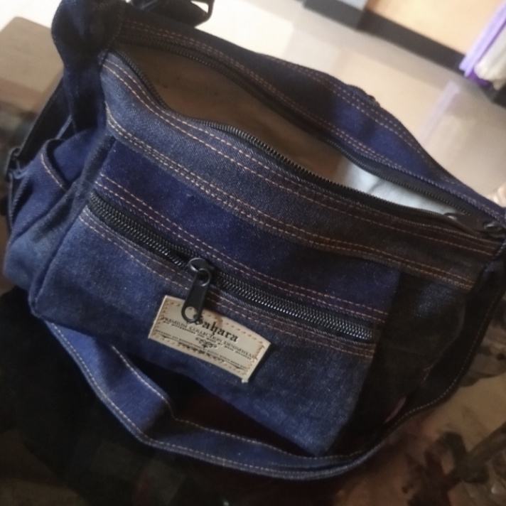 Tas Selempang Wanita Fashion|priaTas slempang Terbaru levis Tas Selempang SAHARA