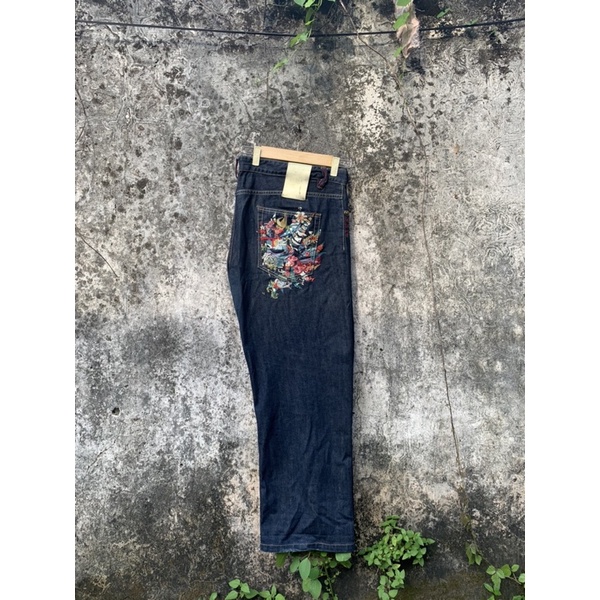 jeans sukajan oniarai
