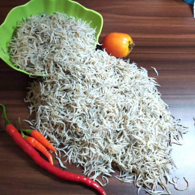 

Ikan nike kering super/ penja/ duo/ikan seribu/ikan duang/ ikan asin kering khas sulawesi nikek kemasan 1 kg