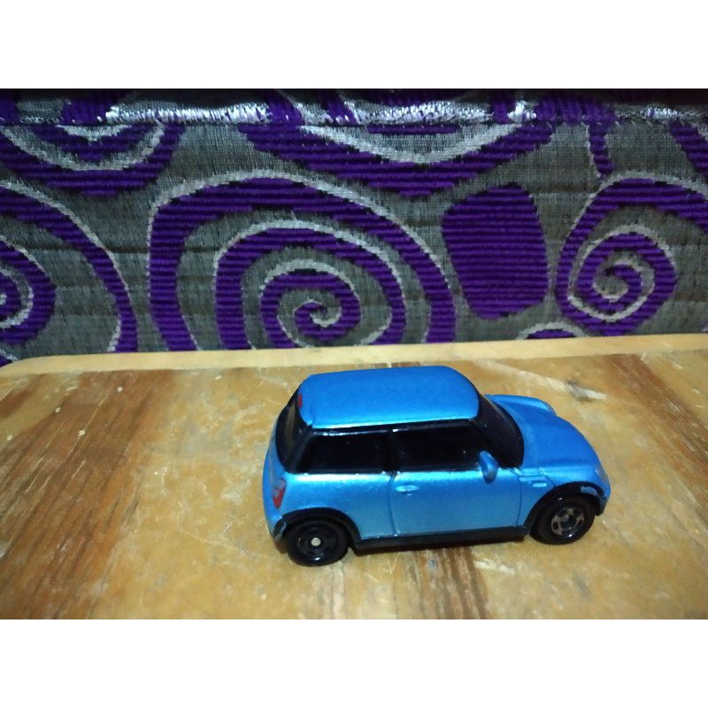 Tomica mini Cooper