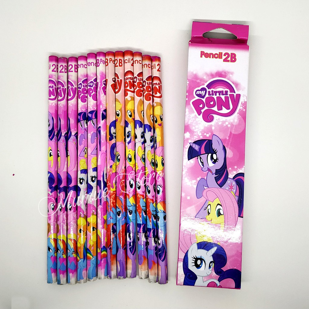 

pensil karakter
