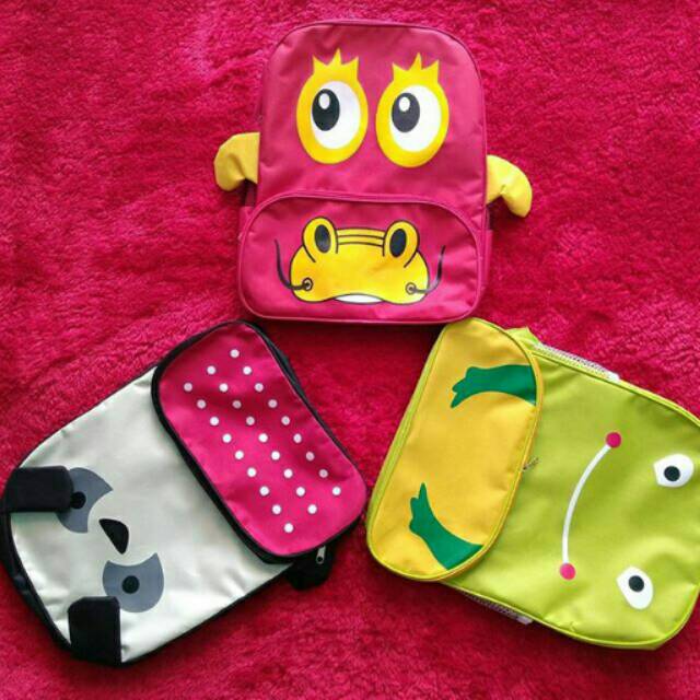 Tas Anak Karakter Ukuran Besar