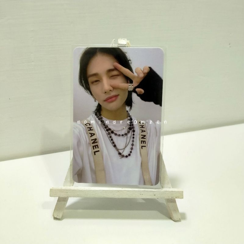 pc hyunjin chanel concept a noeasy