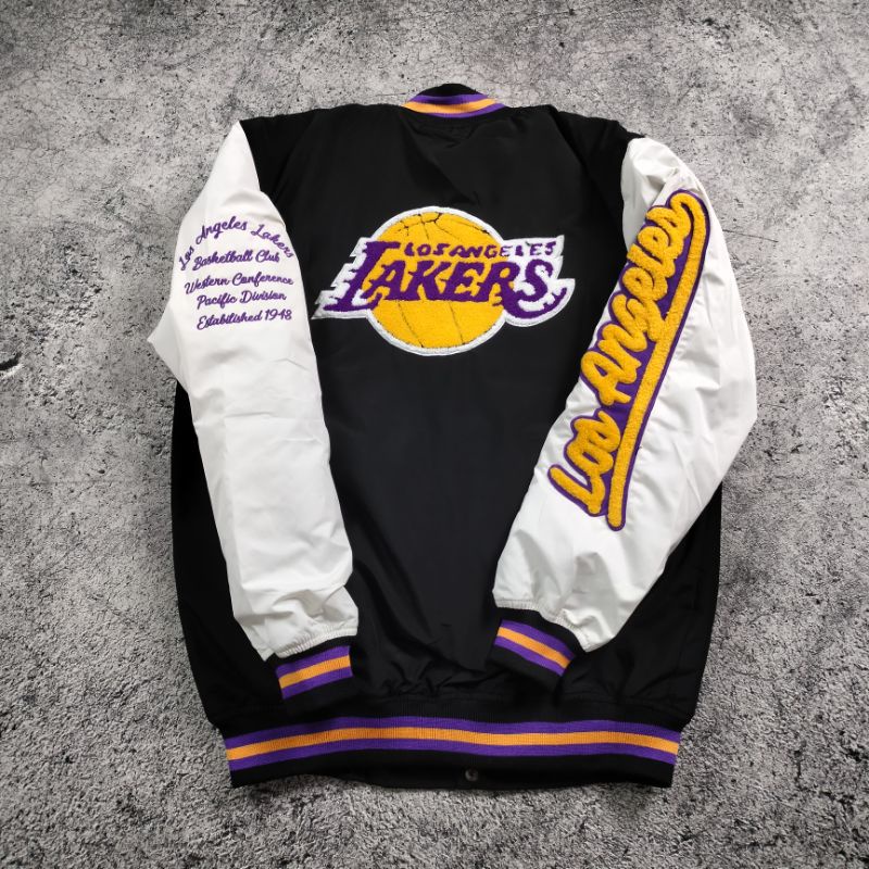 VARSITY LAKERS LOS ANGELES FULL BORDIR BLACK/PURPLE AUTHENTIC FULLTAG &amp; LEBEL