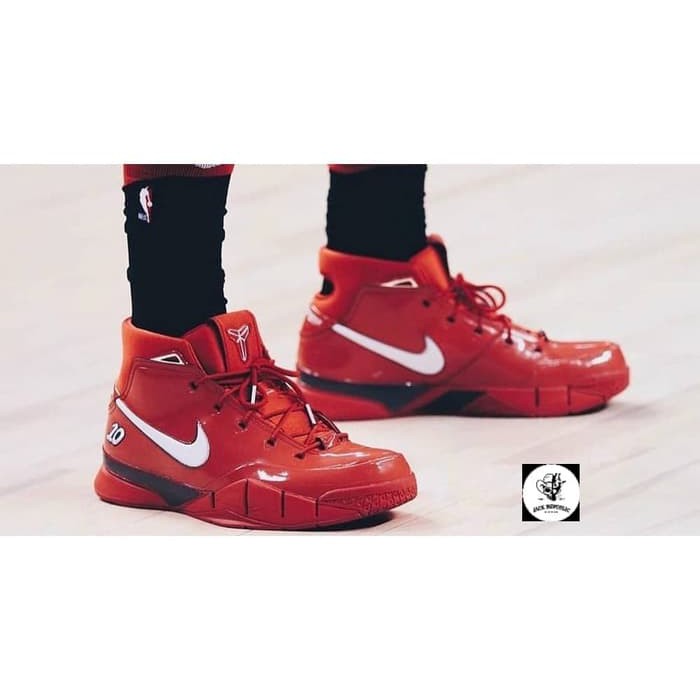 kobe bryant 1 protro