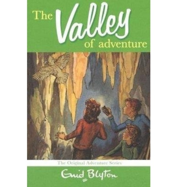 Pan Macmillan - Enid Blyton Adventure: Valley Of Adventure (Fx)